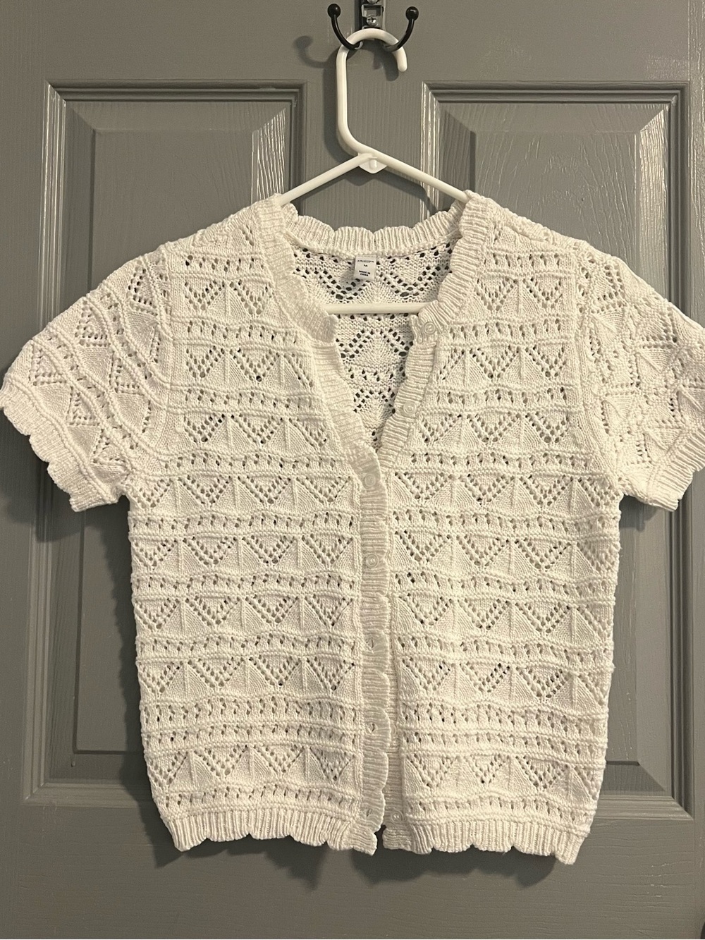 Arizona Jean Co Cream Crochet Knit Short Sleeve Cardigan Scalloped Edges NEW